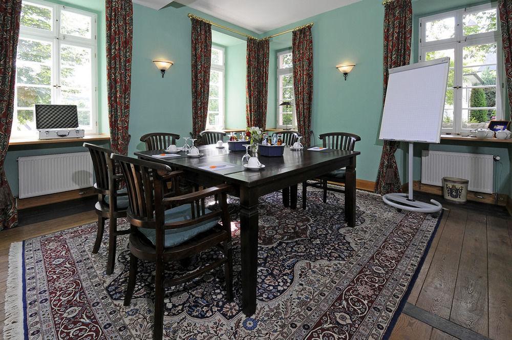 Herrenhaus Von Loew Bad Nauheim Luaran gambar
