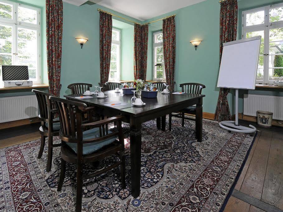 Herrenhaus Von Loew Bad Nauheim Luaran gambar